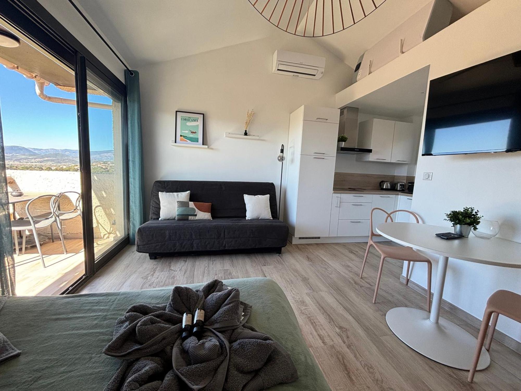 Studio Vue Mer A Porticcio Piscine Et Parking מראה חיצוני תמונה