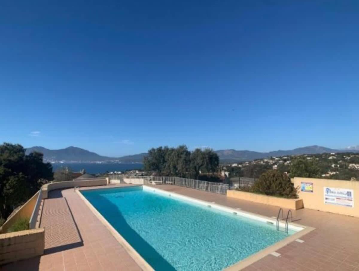 Studio Vue Mer A Porticcio Piscine Et Parking מראה חיצוני תמונה