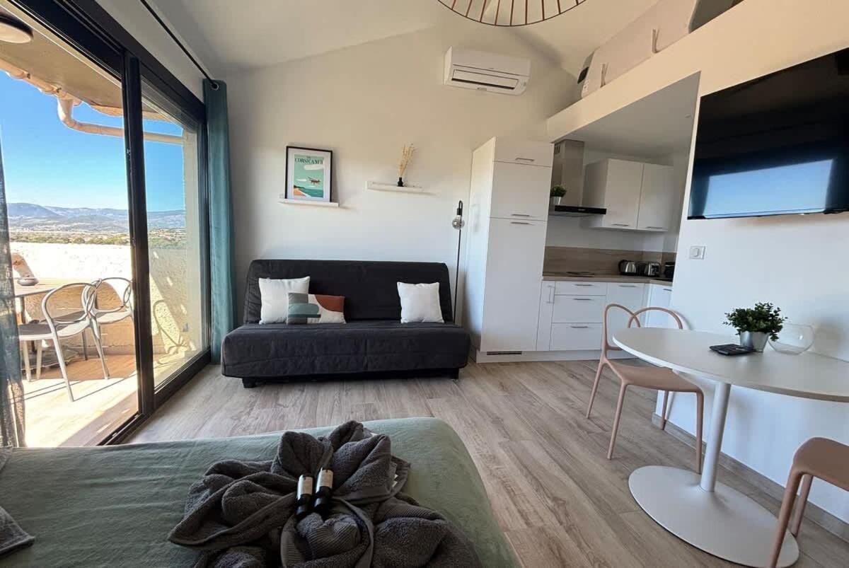 Studio Vue Mer A Porticcio Piscine Et Parking מראה חיצוני תמונה